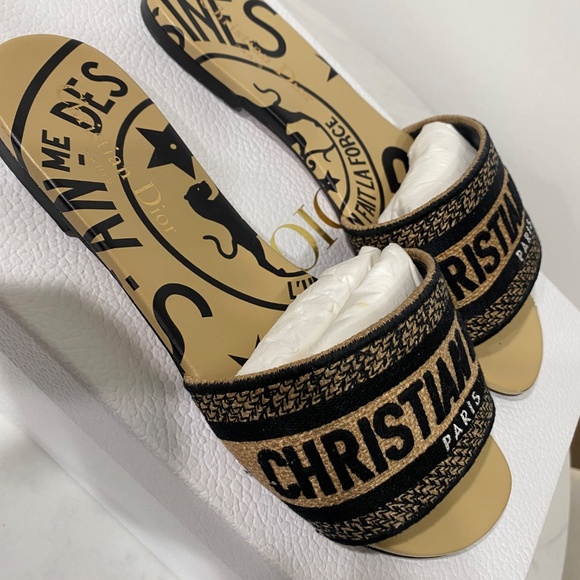 Dior Dway Slides - Picture 3 of 4